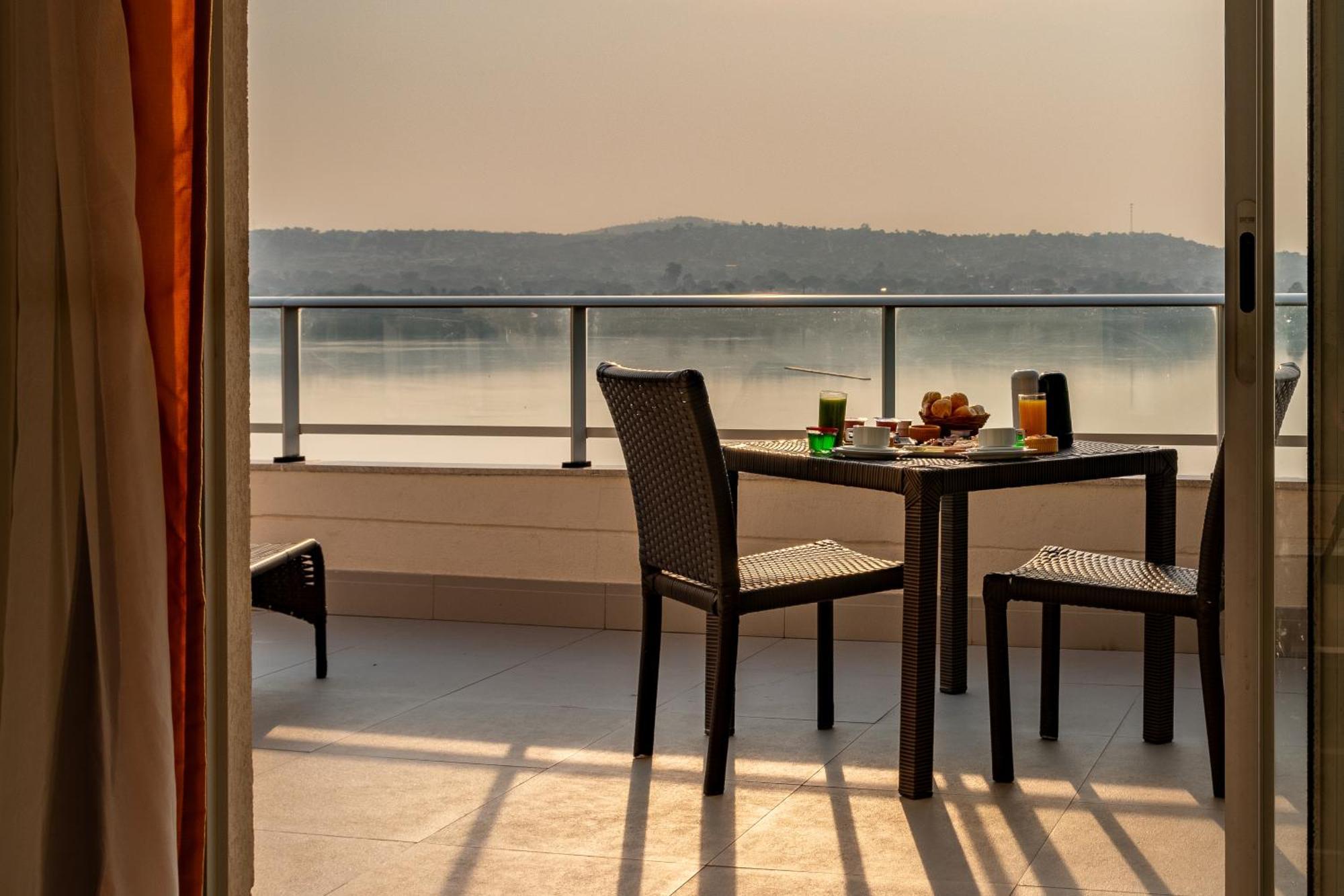 Esuites Lagoa Santa Лагоа-Санта Экстерьер фото