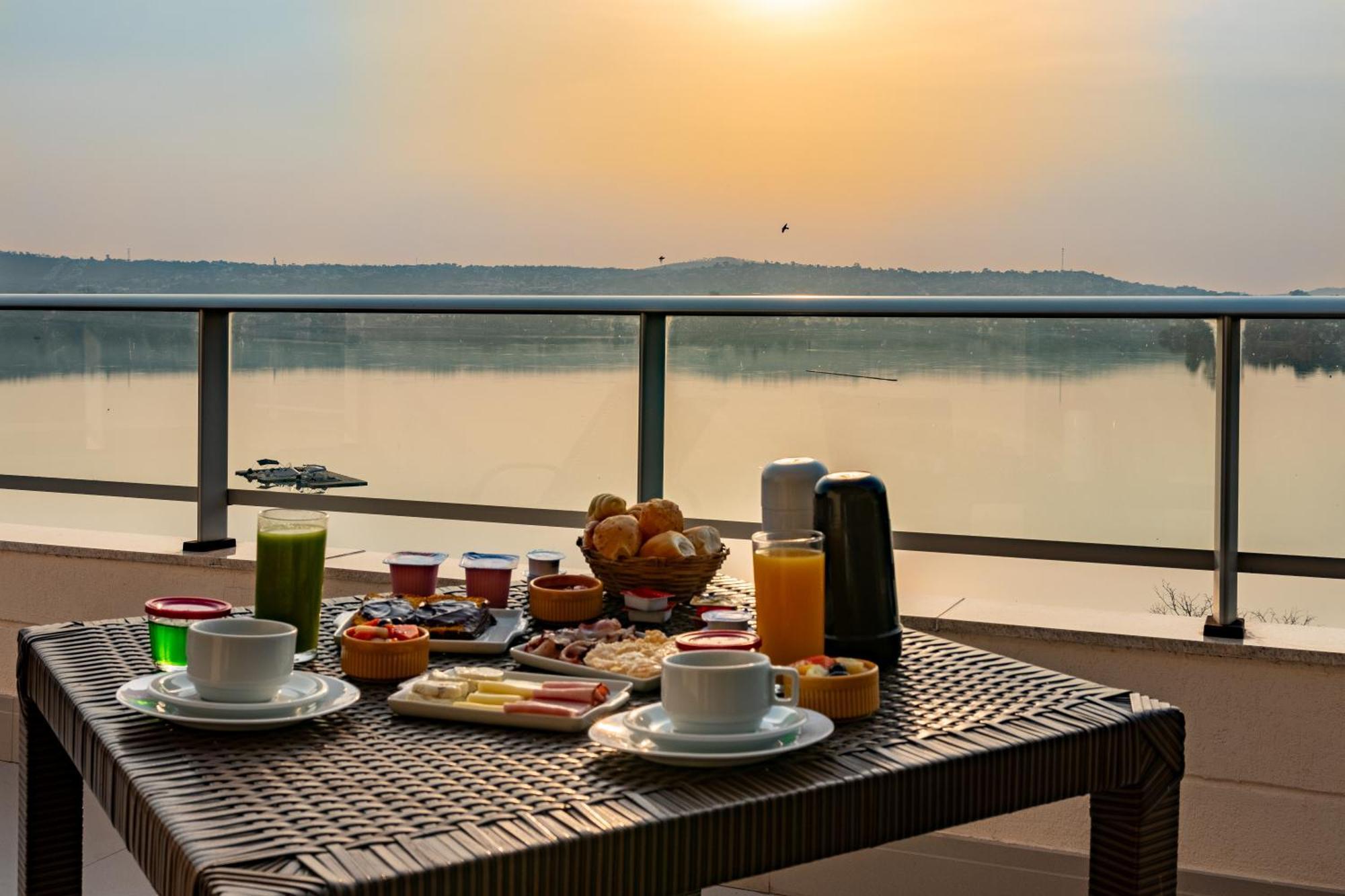 Esuites Lagoa Santa Лагоа-Санта Экстерьер фото